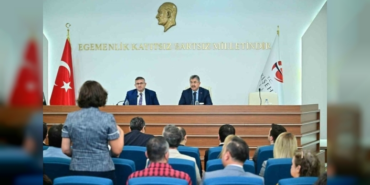 eskisehir-de-il-hayvanlari-koruma-kurulu-toplantisi-yapildi-1778390117.webp.webp