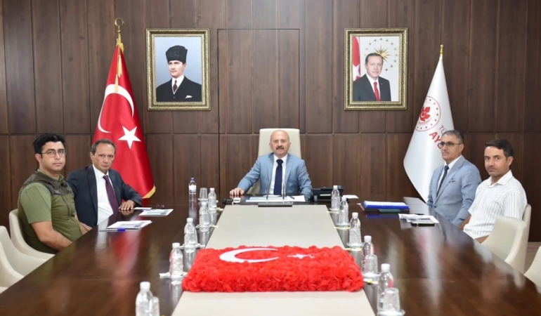 hayvan-haklari-kurulu-toplantisi-gerceklestirildi-20260817AW769039.jpg